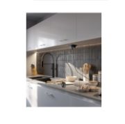 Obrazek Przedłużacz biurkowy AVARO 1xgniazdo 2xUSB czarny